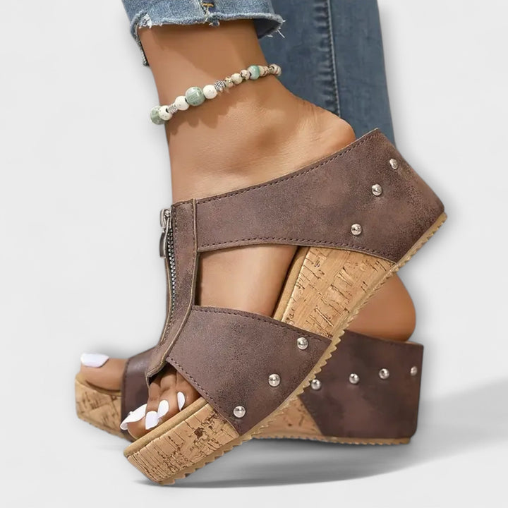 Sela - Ortopedické Sandály